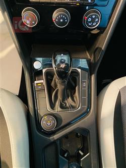 فولكسفاغن تاوس